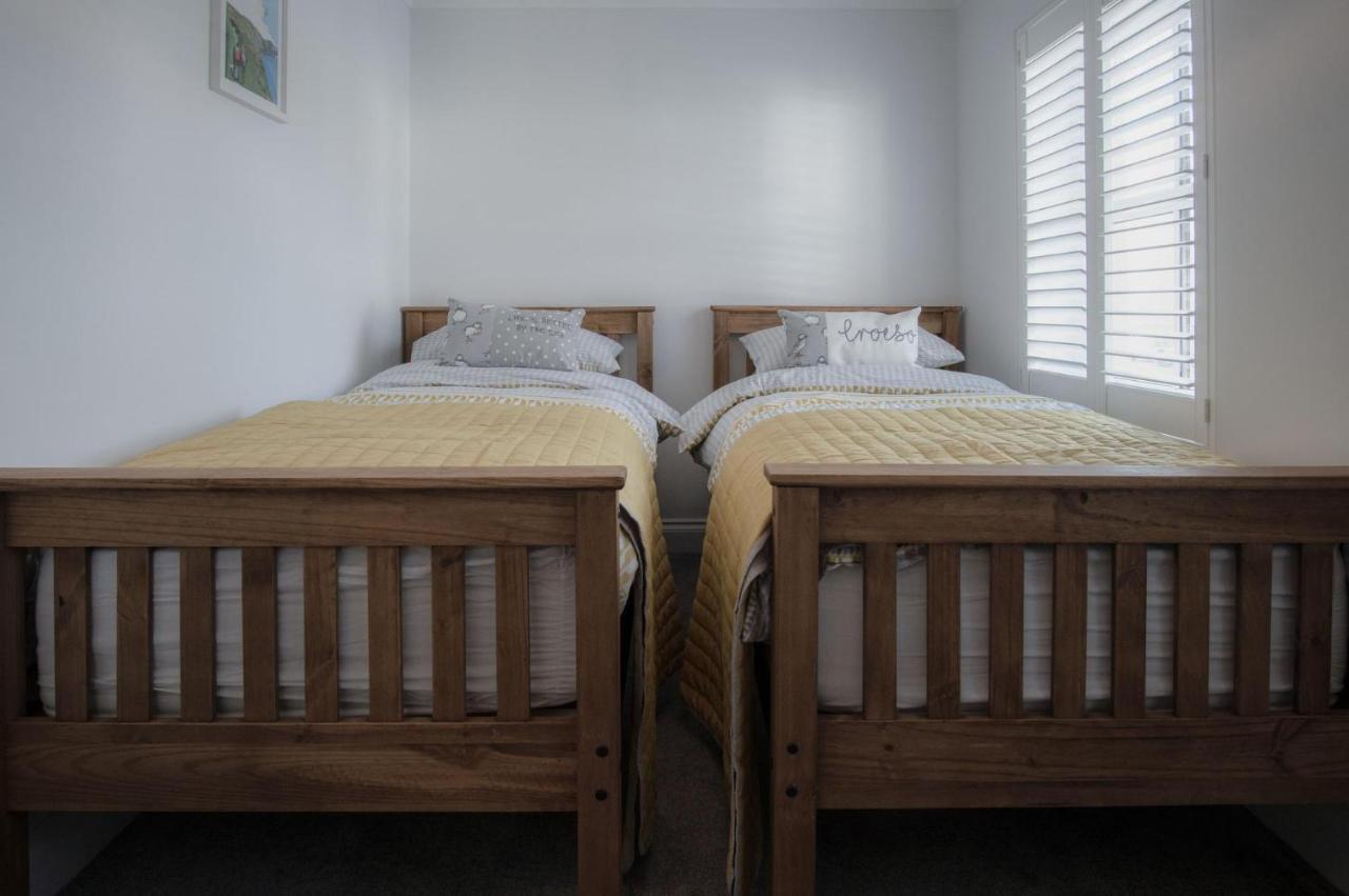 Ty Melyn - 2 Bedroom Cottage - Tenby Ngoại thất bức ảnh